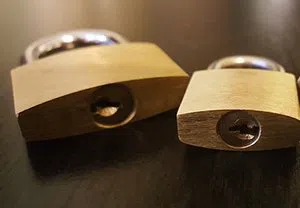 Union Locksmith Store San Antonio, TX 210-780-7336 - key-broke-in-lock